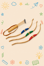 Kit Criativo Educativo - Medieval | Capacete, Espada, Arco e Flechas | Guia prático para o adulto acompanhar | Acessórios para desenho e escrita