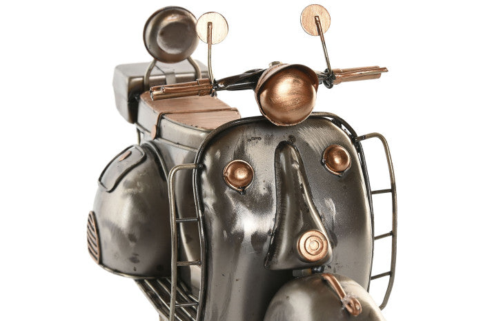 Scooter Vintage em Metal | Decoração Retro com Detalhes Acobreados